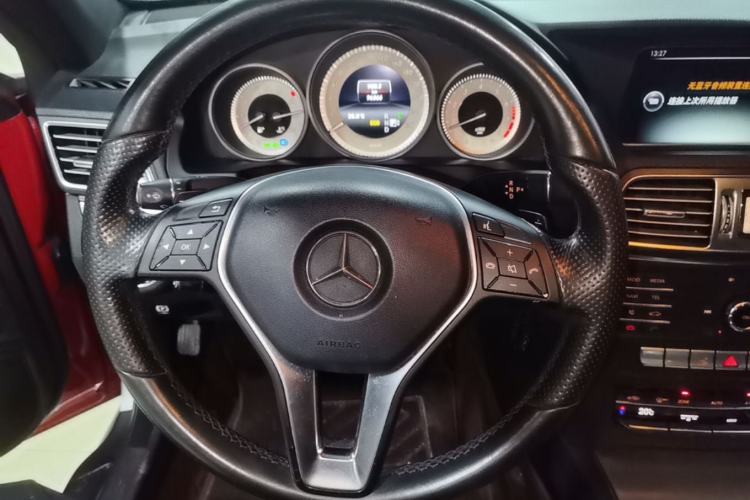 Used Mercedes-Benz E-Class 2014 E 260 Coupe Steering Wheel