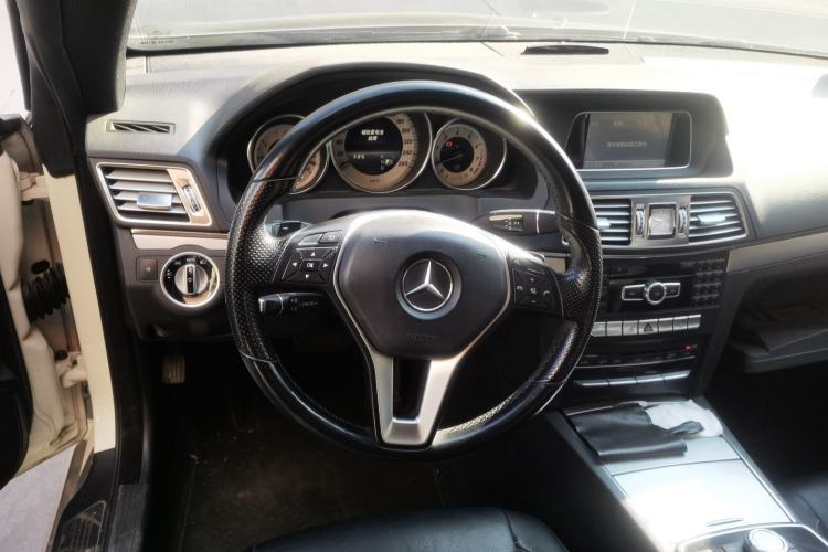 Used Mercedes-Benz E-Class 2014 E 200 Coupe Steering Wheel