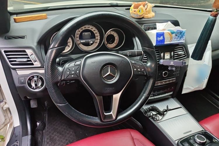 Used Mercedes-Benz E-Class 2014 E 260 Coupe Steering Wheel