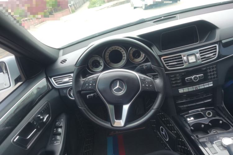 Used Mercedes-Benz E-Class 2014 Restyled E 260 L Sport Edition Steering Wheel