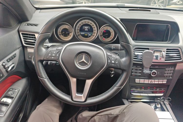 Used Mercedes-Benz E-Class 2014 E 200 Coupe Steering Wheel