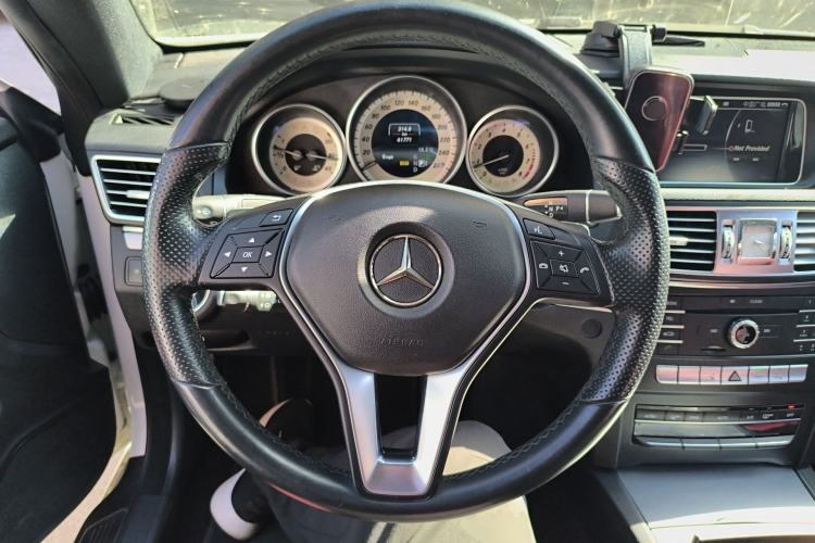 Used Mercedes-Benz E-Class 2014 E 260 Coupe Steering Wheel