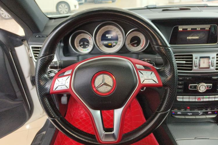 Used Mercedes-Benz E-Class 2014 E 200 Coupe Steering Wheel
