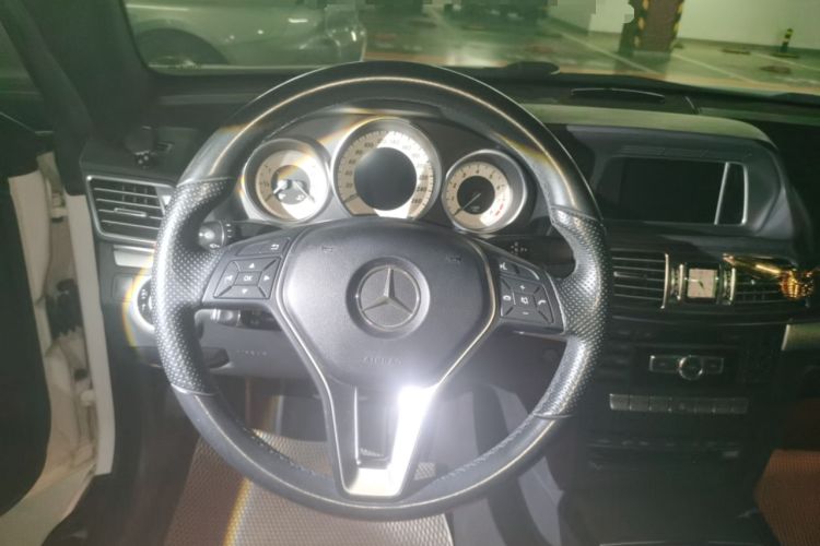 Used Mercedes-Benz E-Class 2014 E 200 Coupe Steering Wheel