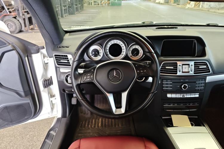 Used Mercedes-Benz E-Class 2014 E 260 Coupe Steering Wheel