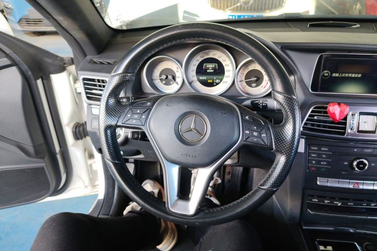 Used Mercedes-Benz E-Class 2014 E 200 Coupe Steering Wheel