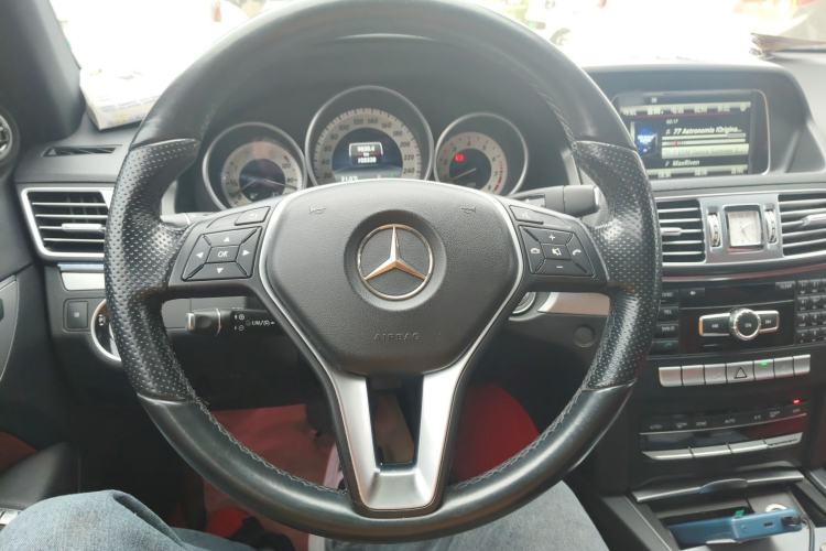 Used Mercedes-Benz E-Class 2014 E 260 Coupe Steering Wheel
