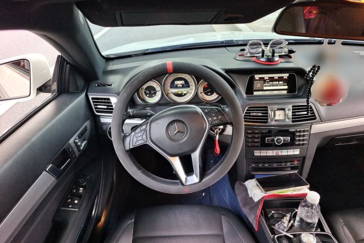 Used Mercedes-Benz E-Class 2014 E 200 Coupe Steering Wheel