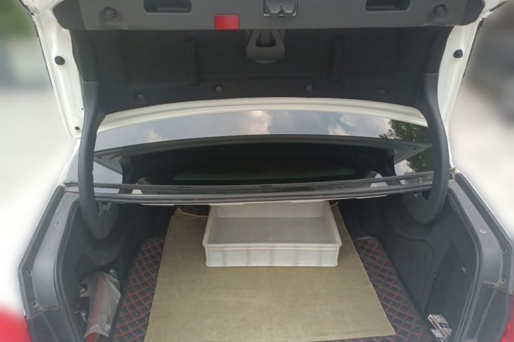Used Mercedes-Benz E-Class 2014 Restyled E 260 L Sport Edition Trunk