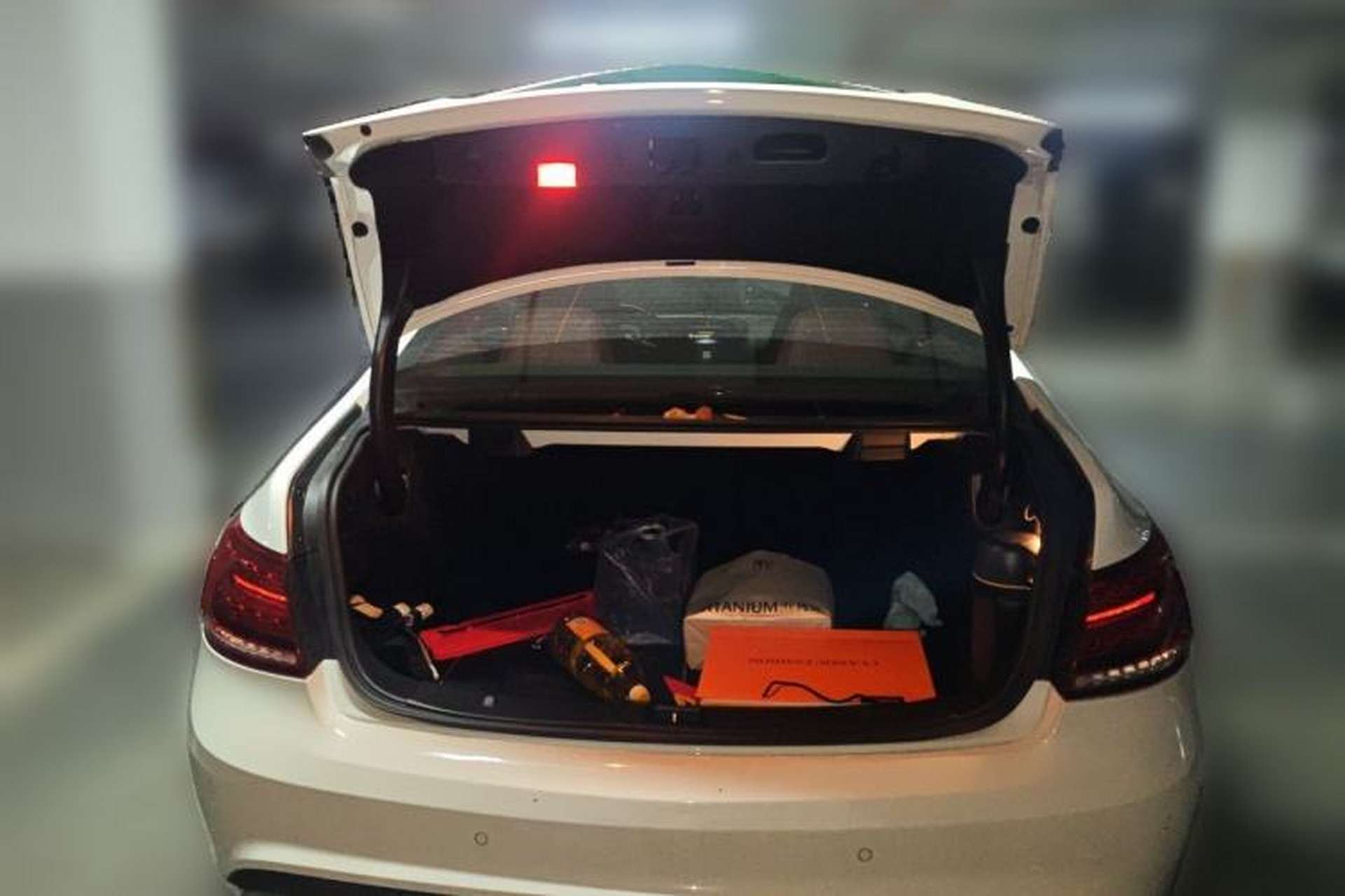 Used Mercedes-Benz E-Class 2014 E 260 Coupe Trunk
