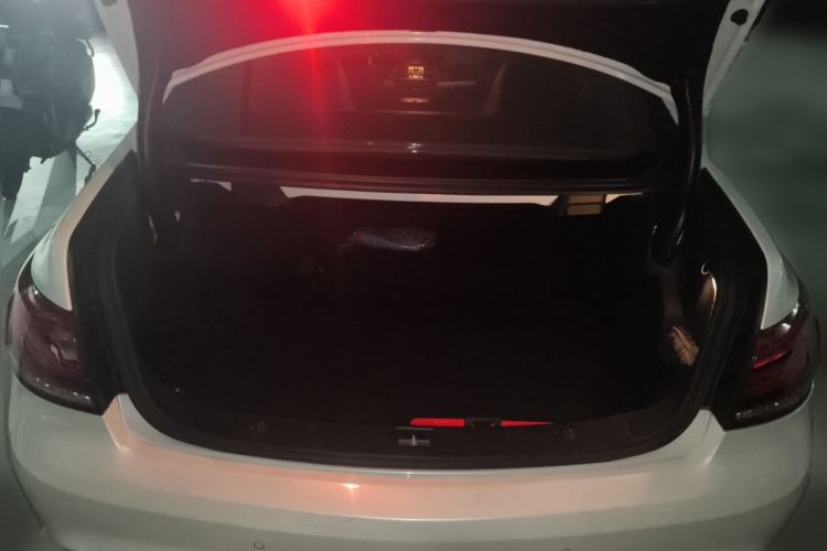 Used Mercedes-Benz E-Class 2014 E 260 Coupe Trunk