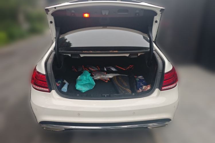 Used Mercedes-Benz E-Class 2014 E 200 Coupe Trunk