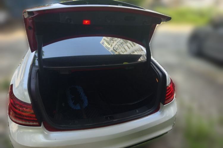 Used Mercedes-Benz E-Class 2014 E 200 Coupe Trunk