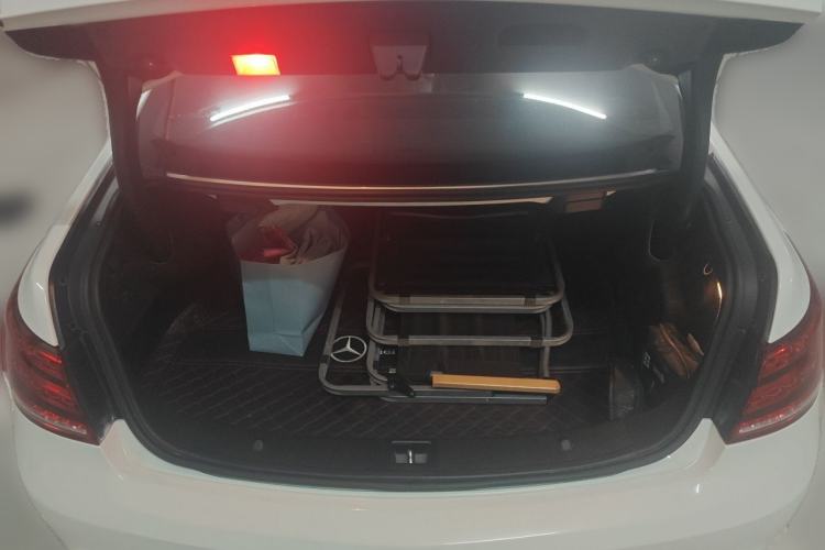 Used Mercedes-Benz E-Class 2014 E 200 Coupe Trunk