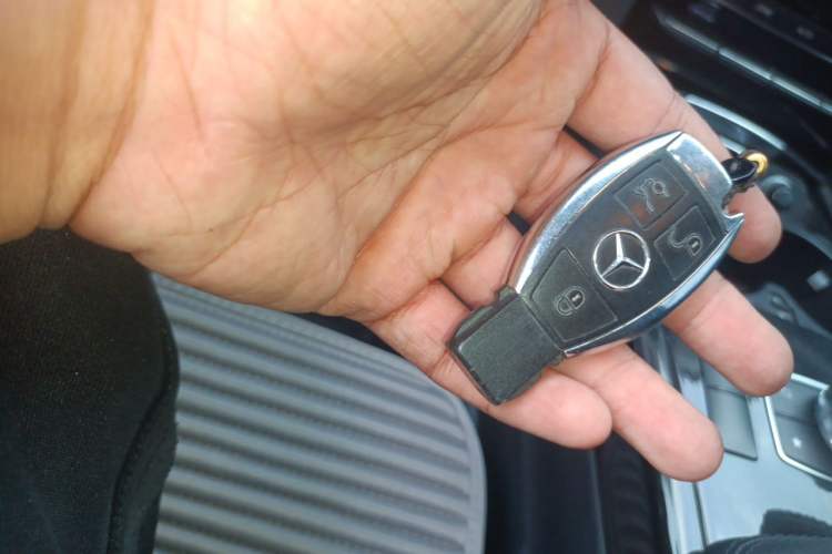 Used Mercedes-Benz E-Class 2014 Restyled E 260 L Sport Edition Vehicle Key