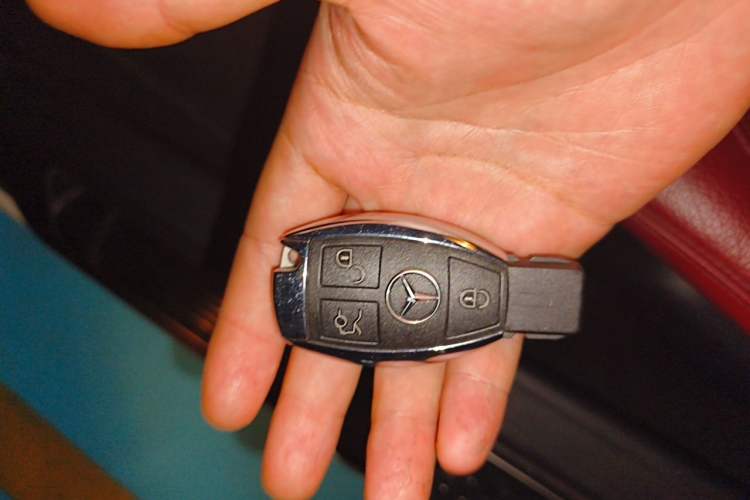 Used Mercedes-Benz E-Class 2014 E 200 Coupe Vehicle Key