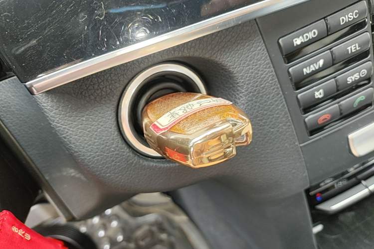 Used Mercedes-Benz E-Class 2014 Restyled E 260 L Sport Edition Vehicle Key