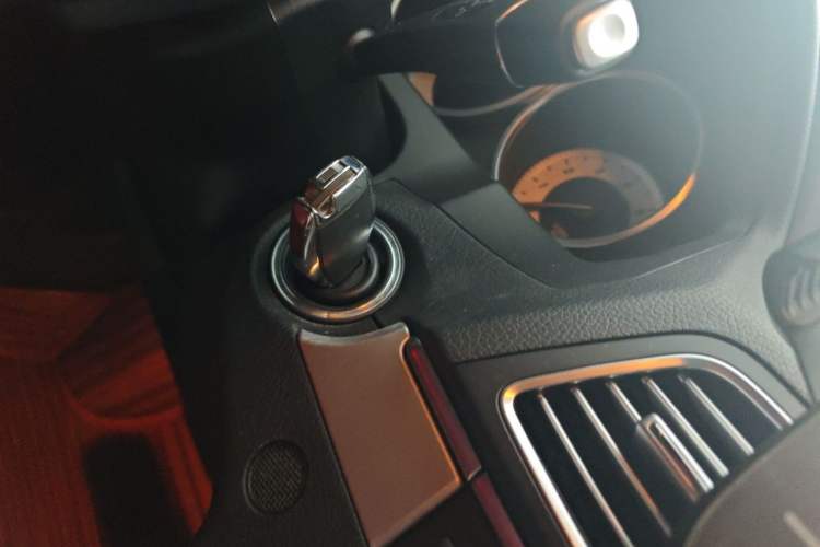 Used Mercedes-Benz E-Class 2014 E 200 Coupe Vehicle Key