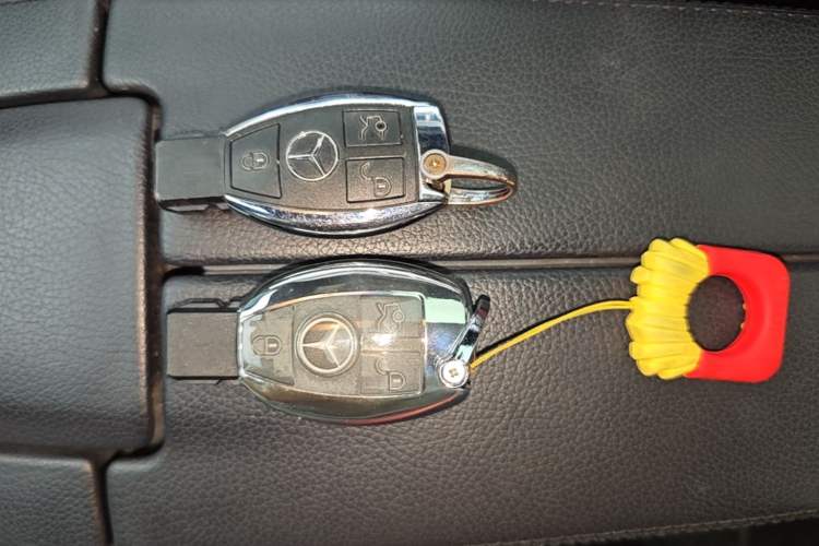 Used Mercedes-Benz E-Class 2014 E 200 Coupe Vehicle Key