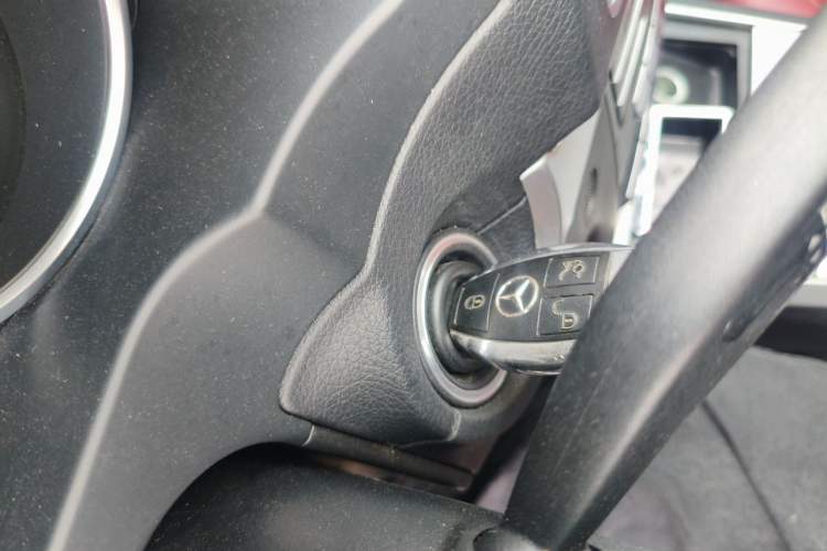 Used Mercedes-Benz E-Class 2014 E 200 Coupe Vehicle Key