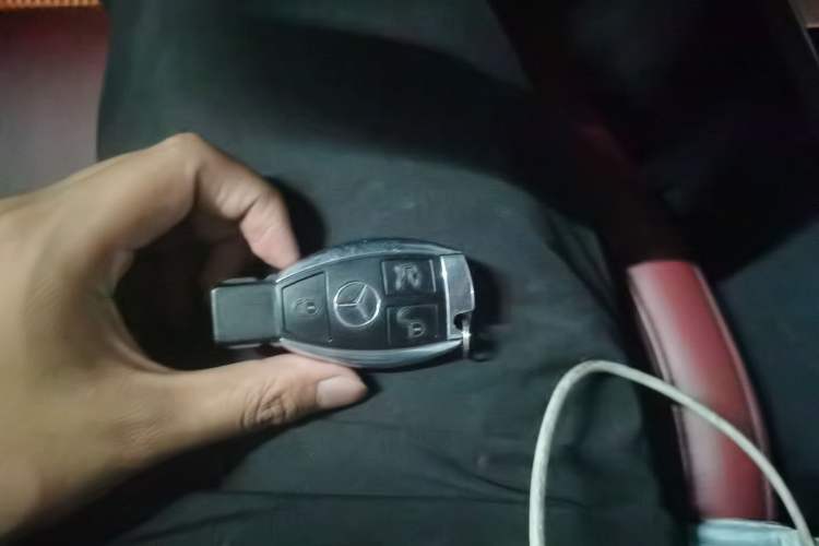 Used Mercedes-Benz E-Class 2014 E 200 Coupe Vehicle Key