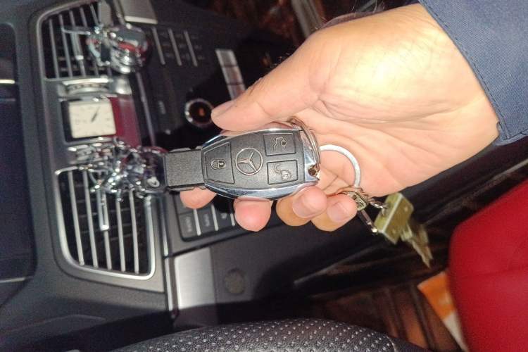 Used Mercedes-Benz E-Class 2014 E 200 Coupe Vehicle Key