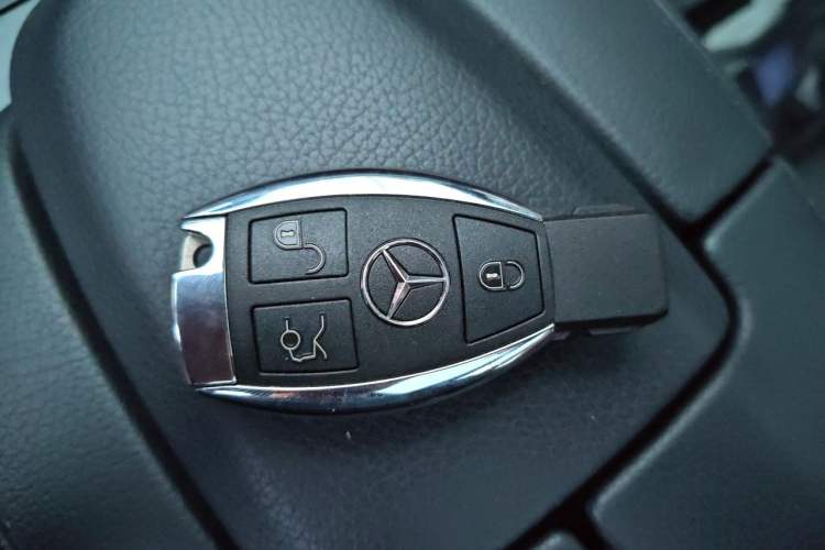 Used Mercedes-Benz E-Class 2014 E 200 Coupe Vehicle Key