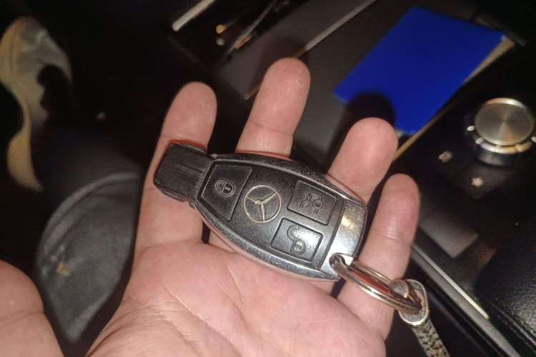 Used Mercedes-Benz E-Class 2014 E 200 Coupe Vehicle Key