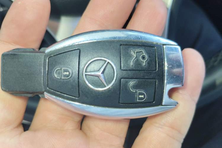 Used Mercedes-Benz E-Class 2014 E 200 Coupe Vehicle Key