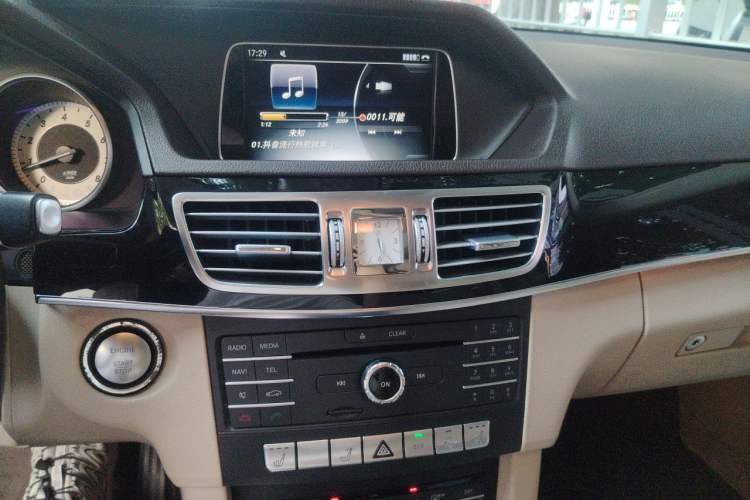 Used Mercedes-Benz E-Class 2015 Revised E 260 L Sporty and Stylish Edition Audio And AC Panel