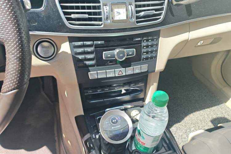 Used Mercedes-Benz E-Class 2015 E 200 L Sport Edition Audio And AC Panel