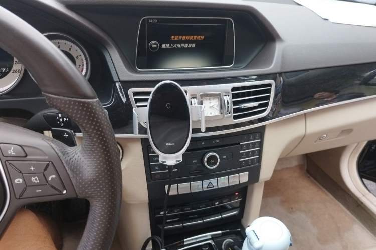 Used Mercedes-Benz E-Class 2015 Restyled E 260 L Sport Edition Audio And AC Panel