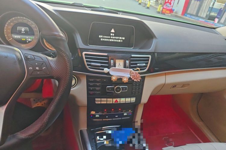 Used Mercedes-Benz E-Class 2015 Revised E 260 L Sporty and Stylish Edition Audio And AC Panel
