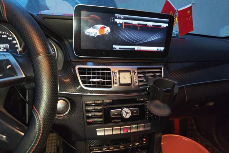 Used Mercedes-Benz E-Class 2015 E 200 L Audio And AC Panel