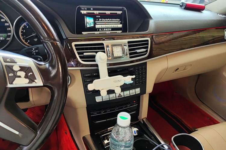 Used Mercedes-Benz E-Class 2015 E 200 L Audio And AC Panel