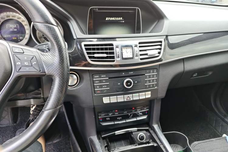 Used Mercedes-Benz E-Class 2015 Revised E 180 L Sport Edition Audio And AC Panel