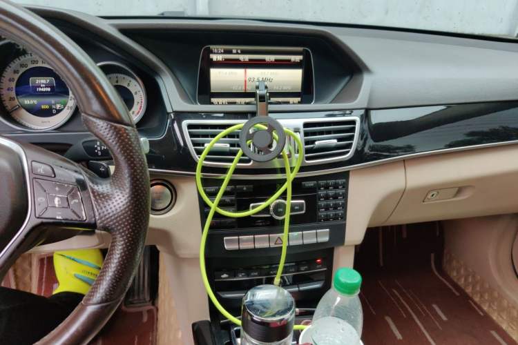 Used Mercedes-Benz E-Class 2015 Restyled E 260 L Sport Edition Audio And AC Panel
