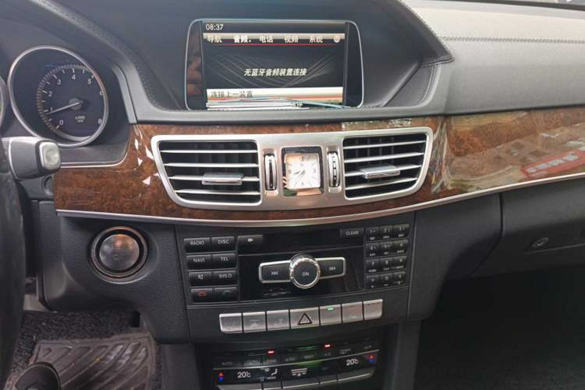 Used Mercedes-Benz E-Class 2015 E 320 L 4MATIC Audio And AC Panel