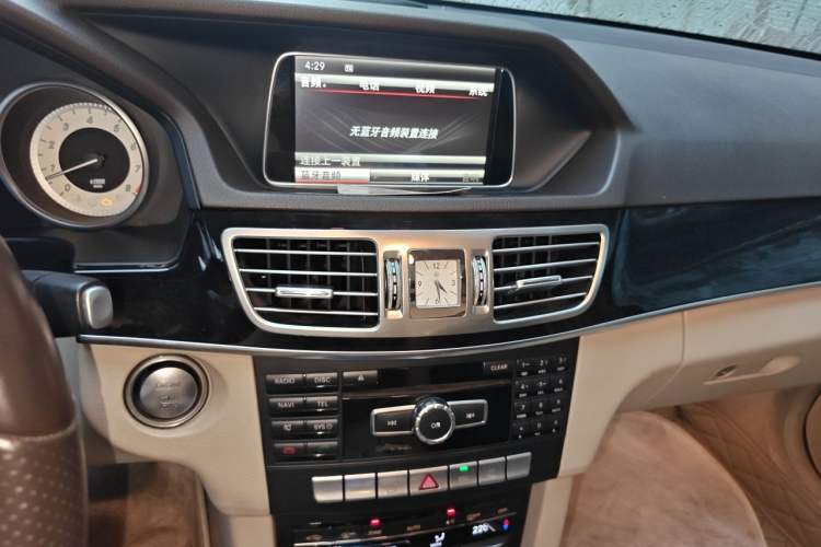 Used Mercedes-Benz E-Class 2015 Revised E 260 L Audio And AC Panel
