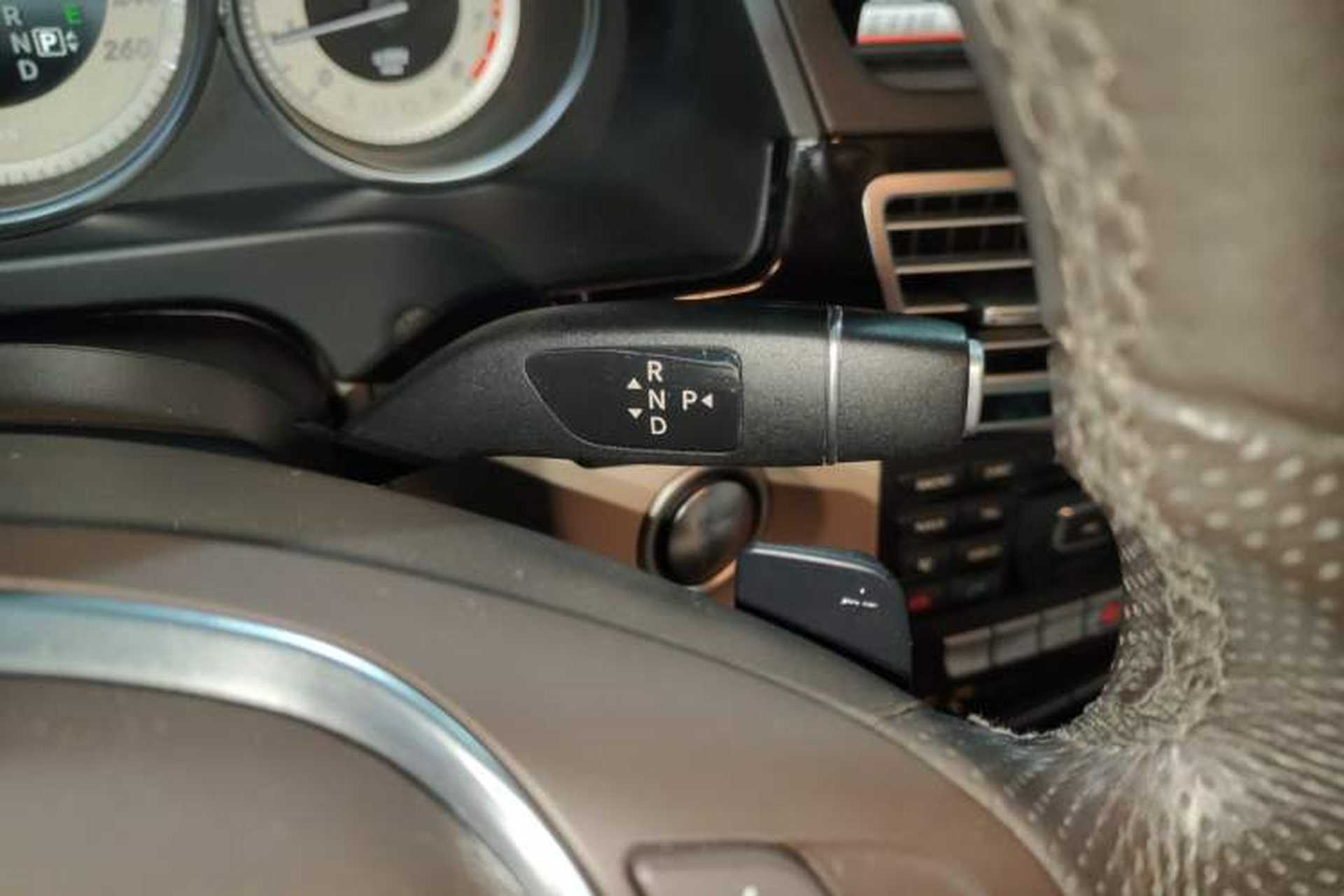 Used Mercedes-Benz E-Class 2015 E 260 L Sport Edition Audio And AC Panel