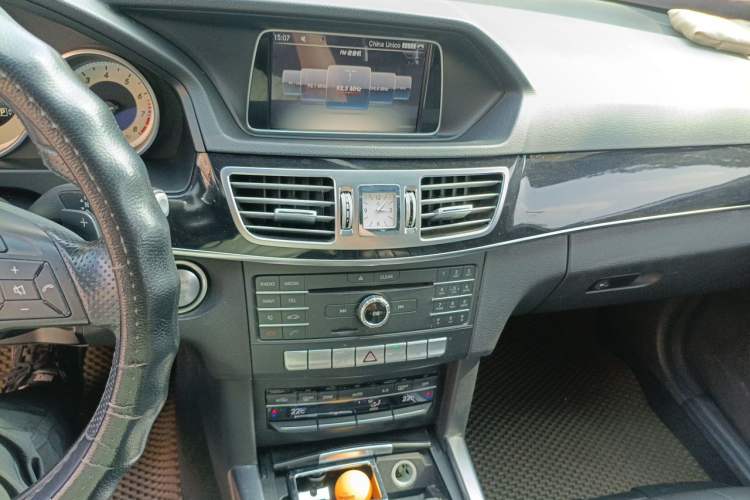 Used Mercedes-Benz E-Class 2015 E 200 L Sport Edition Audio And AC Panel