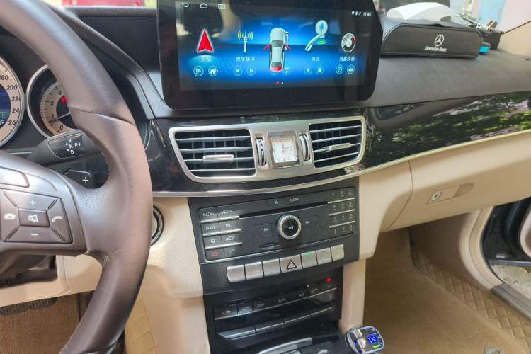 Used Mercedes-Benz E-Class 2015 Restyled E 260 L Sport Edition Audio And AC Panel