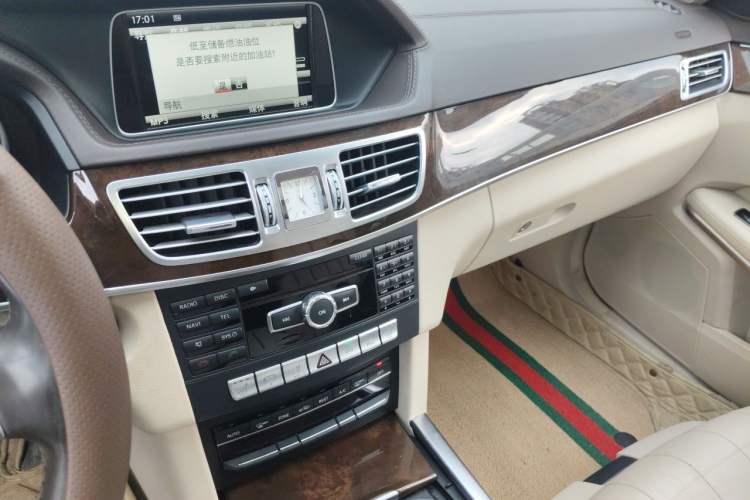Used Mercedes-Benz E-Class 2015 E 320 L 4MATIC Audio And AC Panel