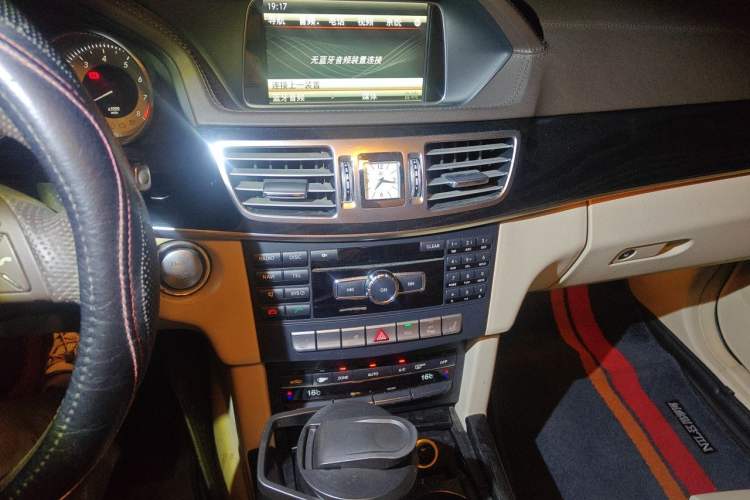 Used Mercedes-Benz E-Class 2015 E 320 L Sport 4MATIC Audio And AC Panel