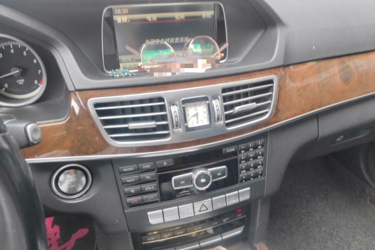 Used Mercedes-Benz E-Class 2015 E 200 L Audio And AC Panel