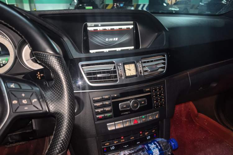 Used Mercedes-Benz E-Class 2015 Revised E 260 L Sport Luxury Edition Audio And AC Panel