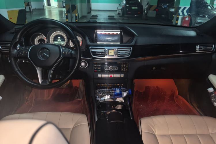 Used Mercedes-Benz E-Class 2015 Revised E 260 L Sport Luxury Edition Center Console