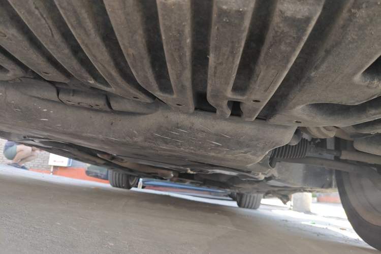 Used Mercedes-Benz E-Class 2015 Facelift E 200 L Chassis Front