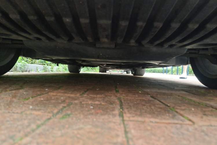 Used Mercedes-Benz E-Class 2015 Revised E 260 L Chassis Front