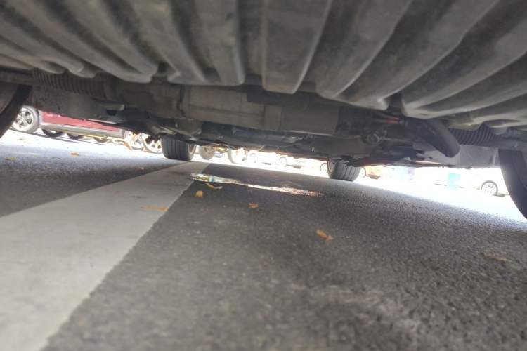 Used Mercedes-Benz E-Class 2015 E 200 L Chassis Front